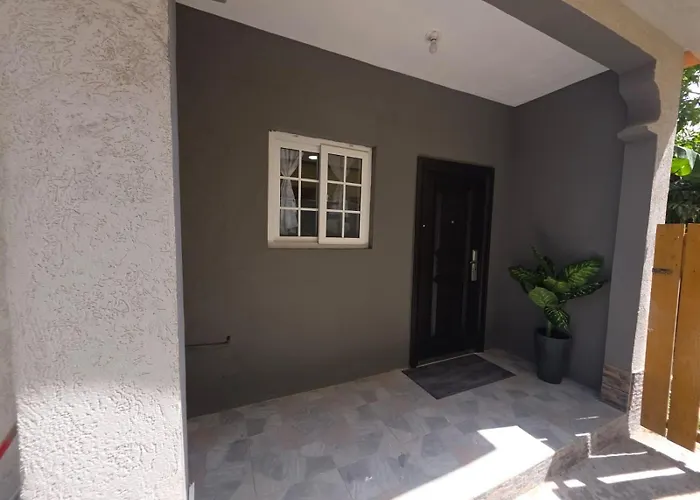 Modern At West Village Apartment Montego Bay